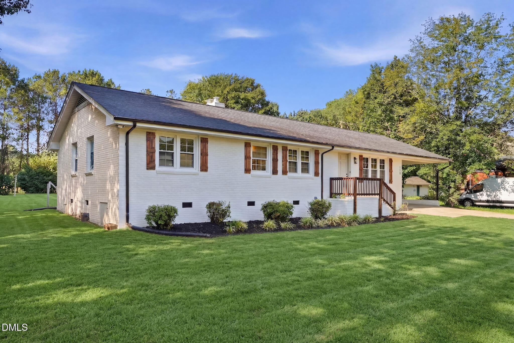 118 Bashford Road Raleigh, NC 27606 - Photo 2 of 63 118 Bashford Road-2 Grass
