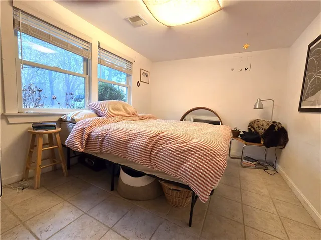 $3,000 | 78 Nautilus Street, Jamestown, RI 02835