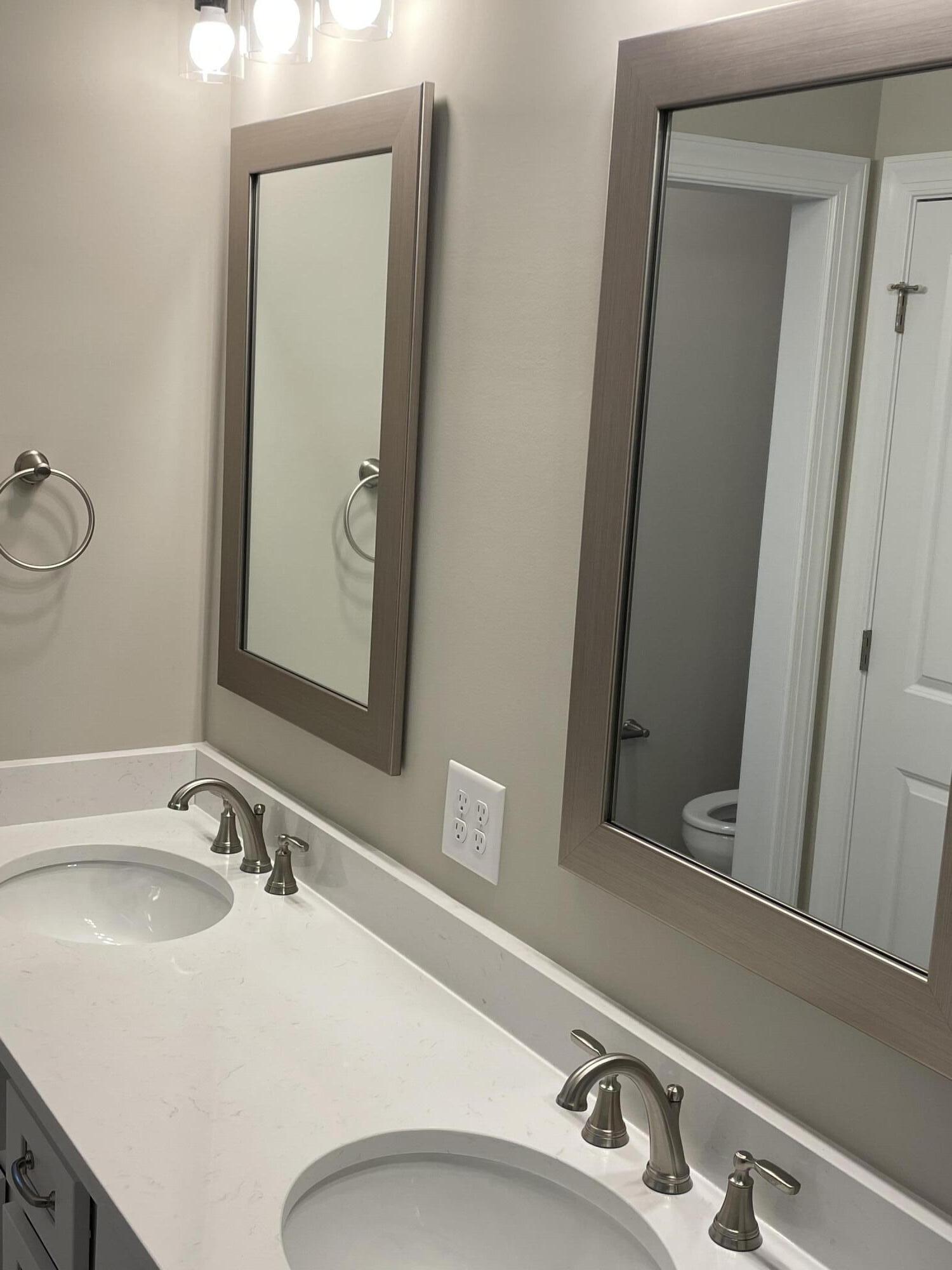 2191 Grove Point Road Savannah, GA 31419 - Photo 8 of 18 Master Bathroom1