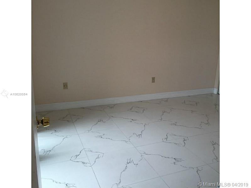 2075 Southwest 122nd Avenue, Unit 415 Miami, FL 33175 - Photo 2 of 10