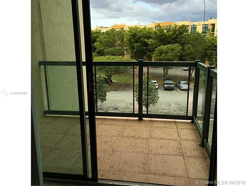 2075 Southwest 122nd Avenue, Unit 415 Miami, FL 33175 - Photo 3 of 10