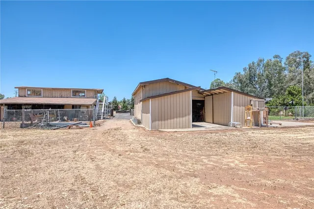 $865,000 | 5400 Amber Avenue, Clovis, CA 93619