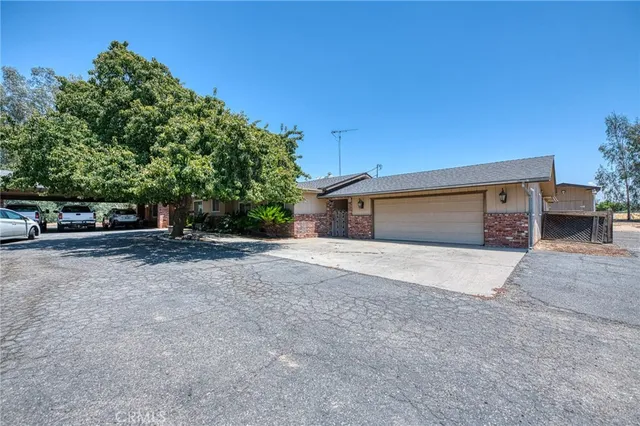 $865,000 | 5400 Amber Avenue, Clovis, CA 93619