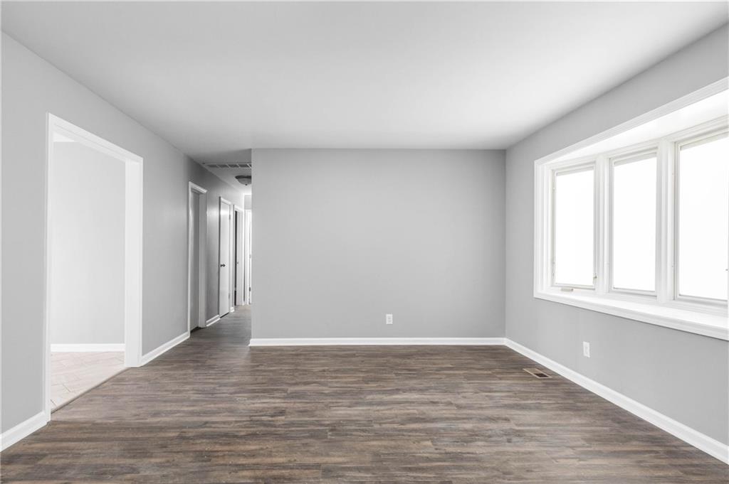 5334 West Epler Road Indianapolis, IN 46221 - Photo 11 of 22 Gallery Image 11