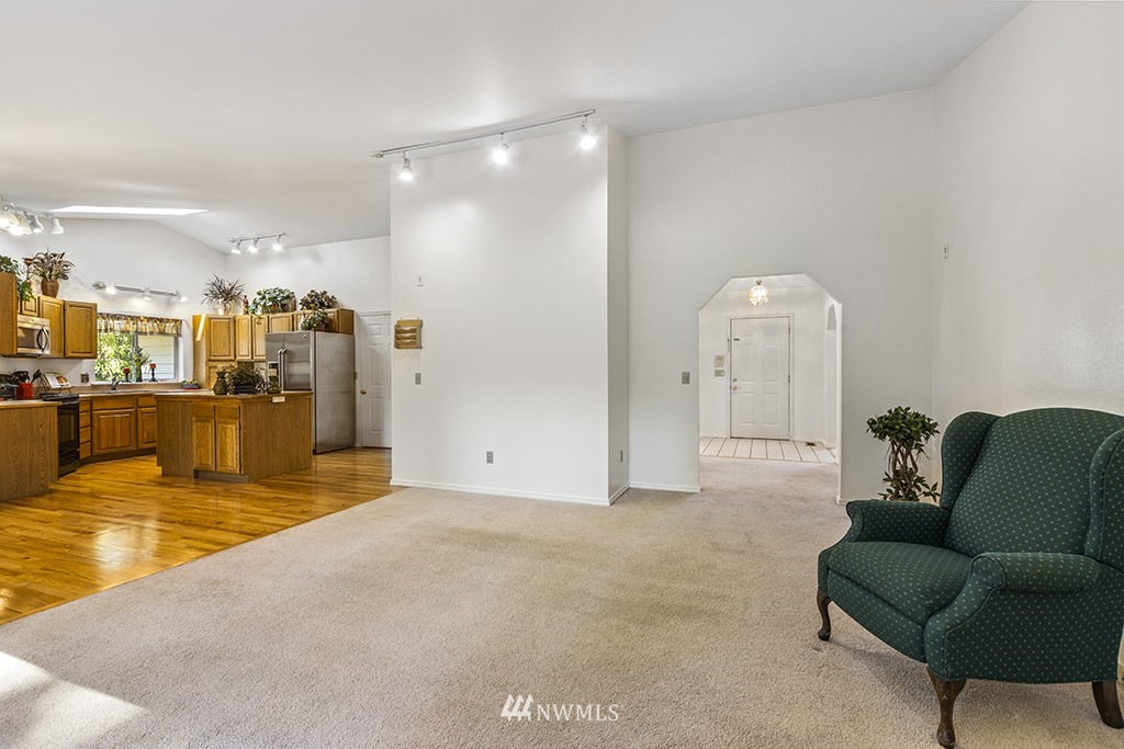 1279 Southwest Station Circle Road Port Orchard, WA 98367 - Photo 11 of 24 Gallery Image 11