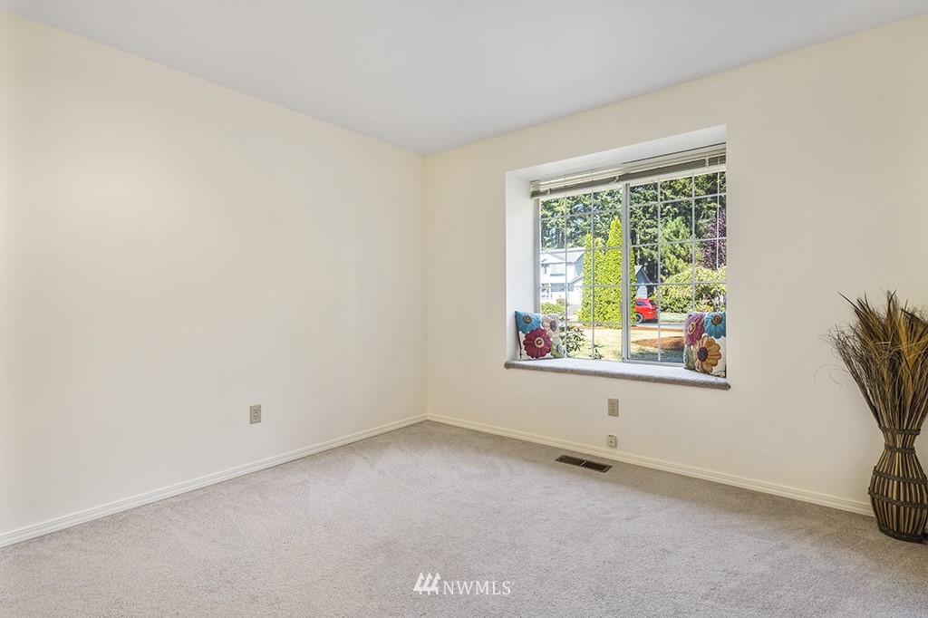 1279 Southwest Station Circle Road Port Orchard, WA 98367 - Photo 22 of 24 Gallery Image 22