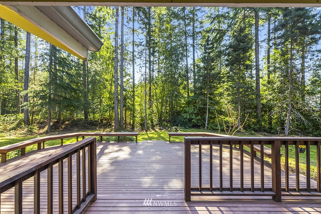1279 Southwest Station Circle Road Port Orchard, WA 98367 - Photo 5 of 24 Gallery Image 5
