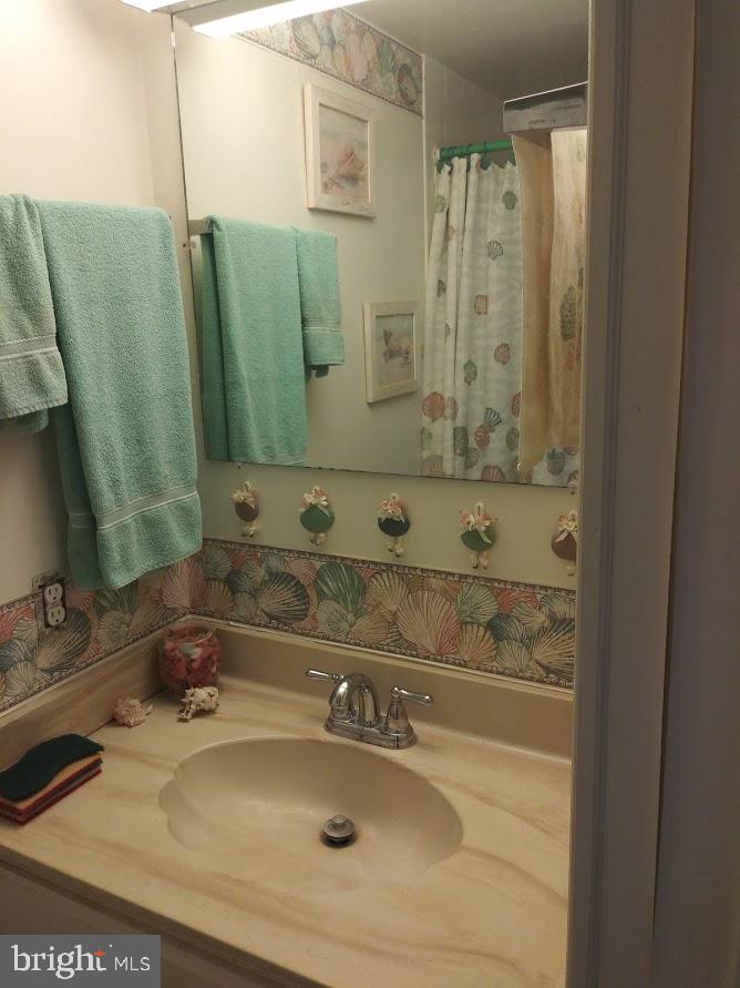 701 Rusty Anchor Road, Unit 23 Ocean City, MD 21842 - Photo 14 of 16 Gallery Image 14