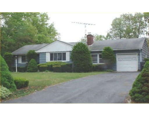 17 Patricia Circle Springfield, MA 01119 - Photo 1 of 1 Gallery Image 1