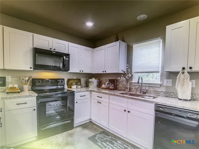 $223,500 | 1724 Cave Drive, Spring Branch, TX 78070