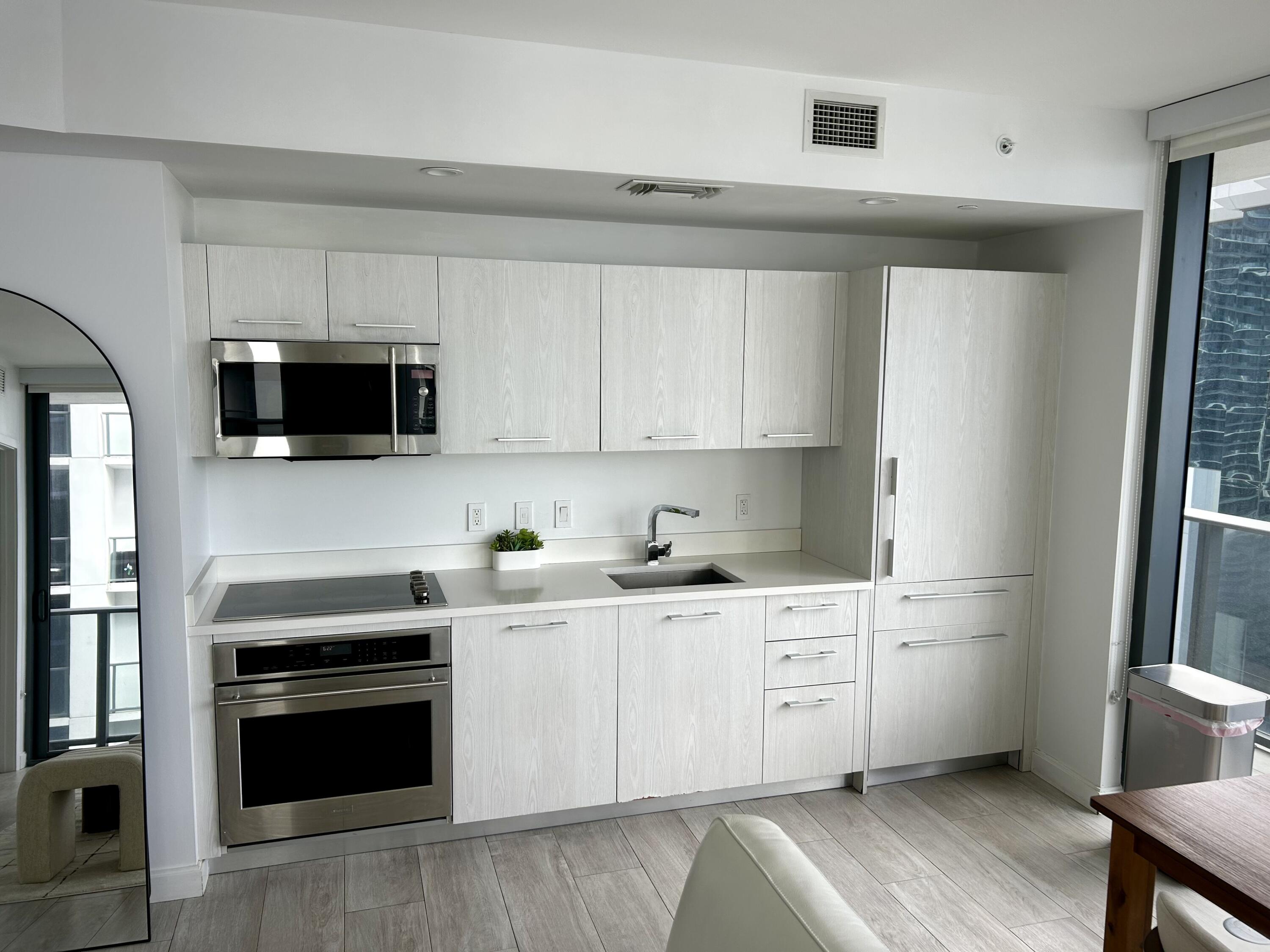 55 Southwest 9th Street, Unit 2508 Miami, FL 33130 - Photo 22 of 85 IMG_8141_Converted_202603010735343534