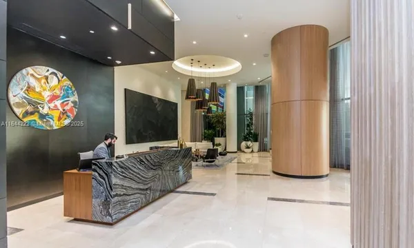 $4,995 | 55 Southwest 9th Street, Unit 2508, Miami, FL 33130