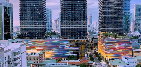 $4,995 | 55 Southwest 9th Street, Unit 2508, Miami, FL 33130