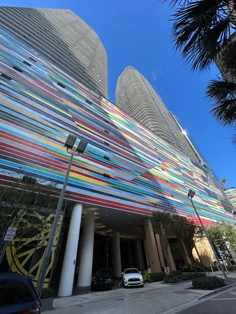 $4,995 | 55 Southwest 9th Street, Unit 2508, Miami, FL 33130