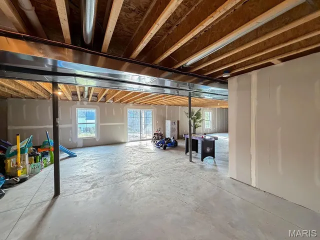 $625,000 | 1614 Sugar Creek Drive, Festus, MO 63028