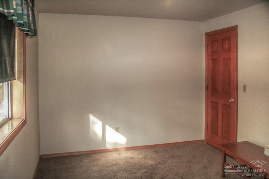 61305 Victory Loop Bend, OR 97702 - Photo 16 of 24 Gallery Image 16