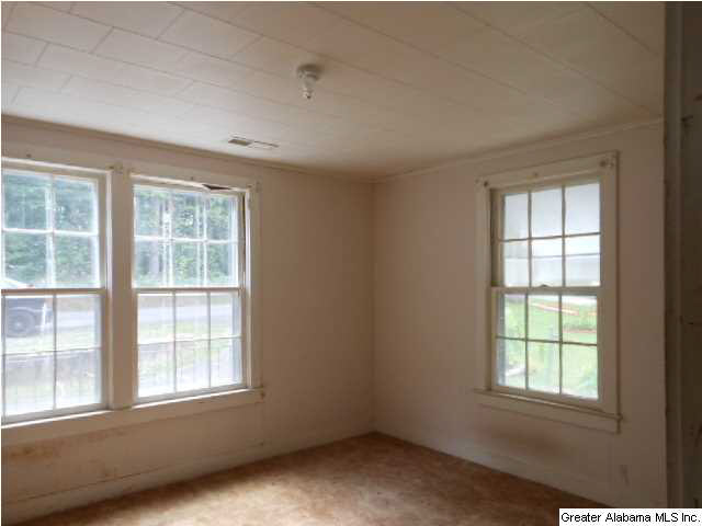 110 Wickstead Road Bessemer, AL 35023 - Photo 5 of 8