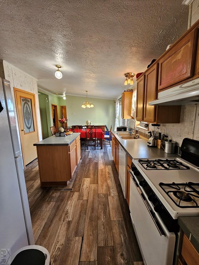 8171 Sunset Ridge Lamar, CO 81052 - Photo 13 of 32
