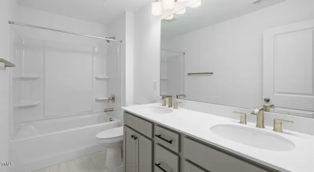 $2,499 | 834 Macassar Lane, Unit HOLDEN 49, Apex, NC 27523