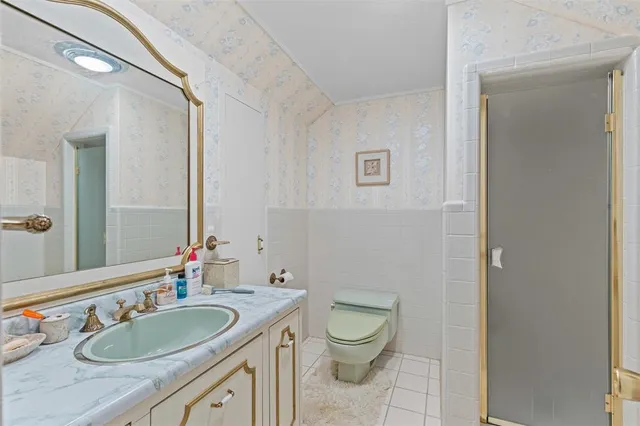 $515,000 | 1204 West Westhill Drive, Cleburne, TX 76033