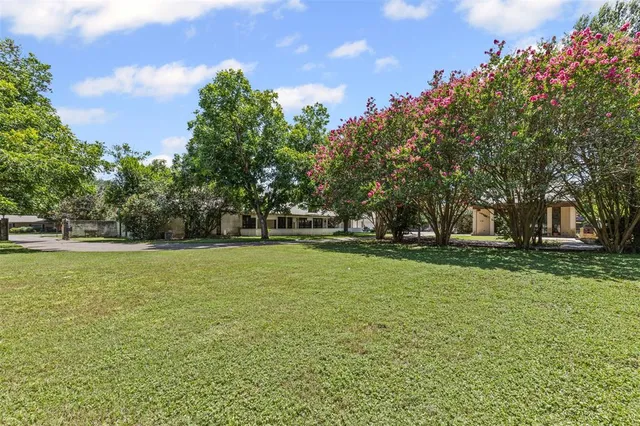 $515,000 | 1204 West Westhill Drive, Cleburne, TX 76033