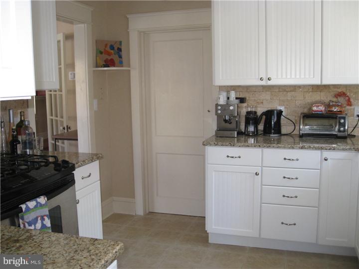 421 Anthwyn Road Narberth, PA 19072 - Photo 6 of 15 Gallery Image 6