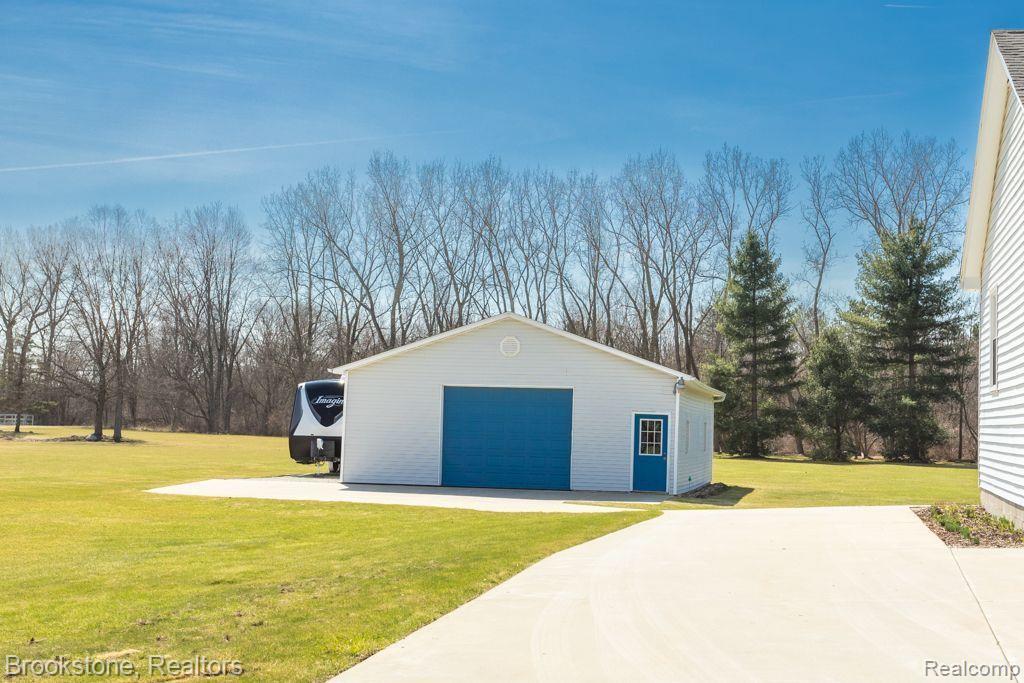 22480 33 Mile Road Armada, MI 48005 - Photo 7 of 62