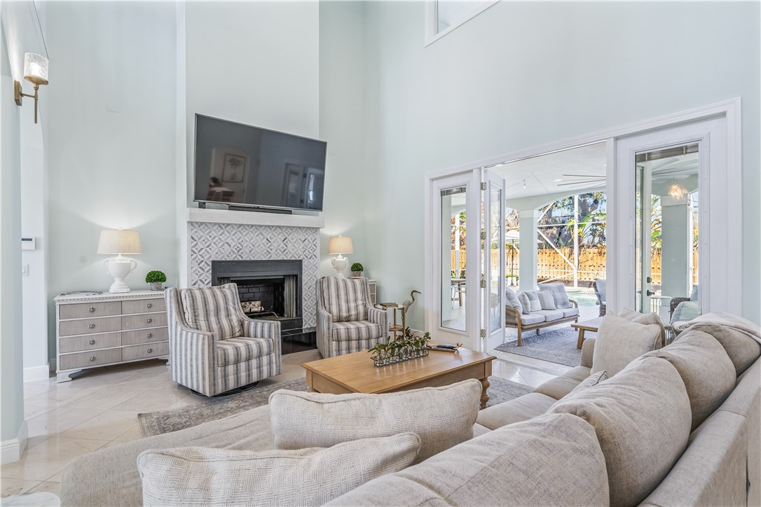 631 Camelia Lane - View 4