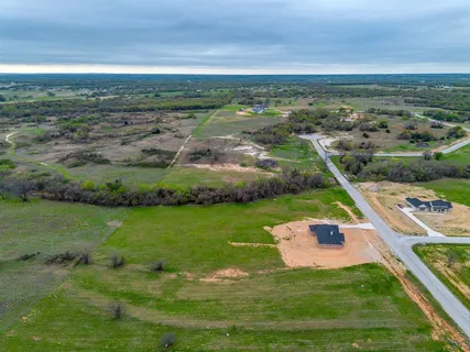 $525,000 | 117 Clare Road, Poolville, TX 76487