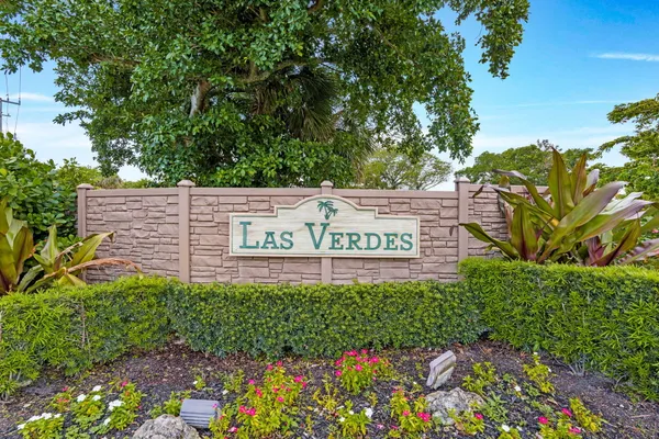 $2,000 | 5310 Las Verdes Circle, Unit 106, Delray Beach, FL 33484