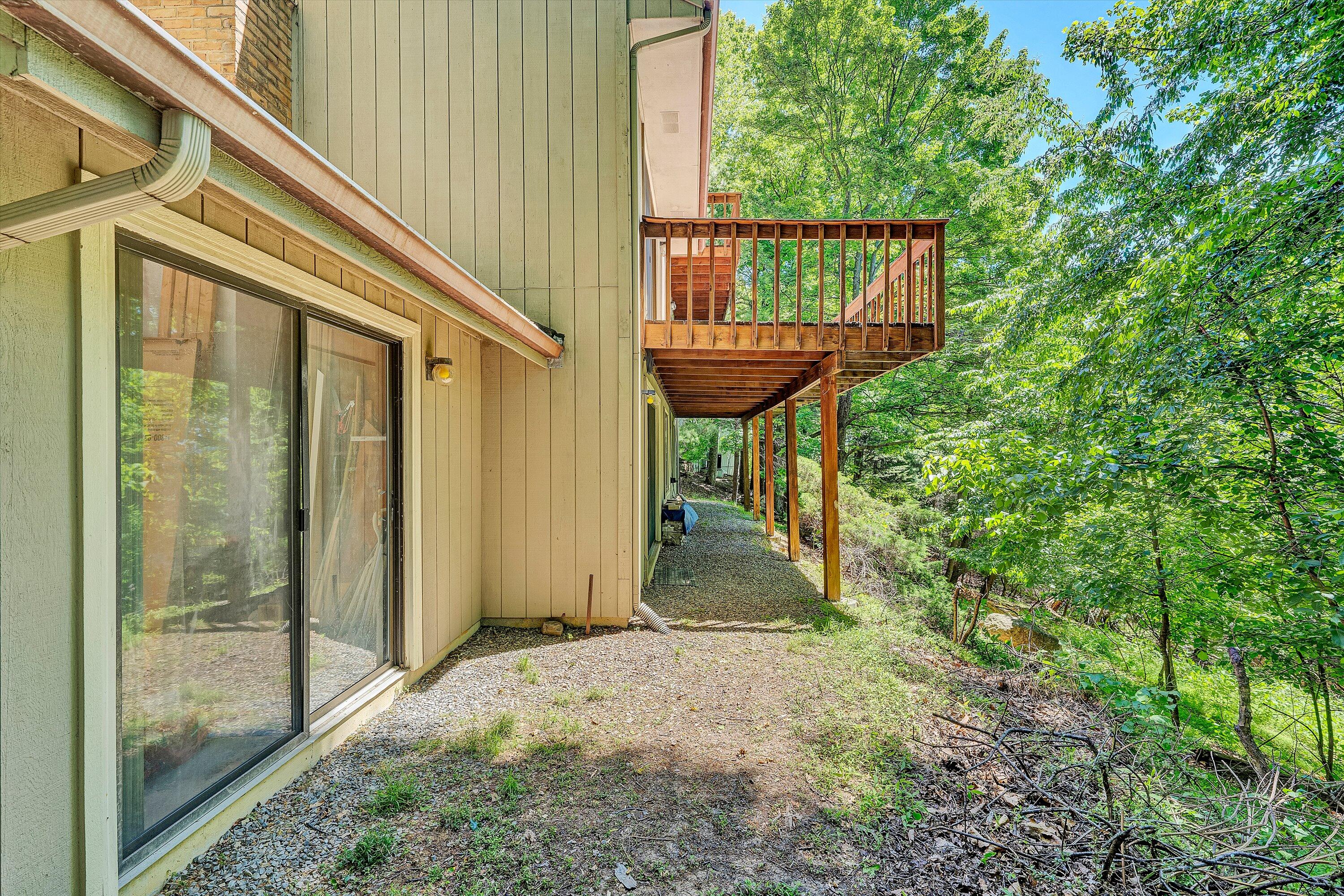 6275 Smokey Ridge Road Roanoke, VA 24018 - Photo 33 of 40 33-SGP-08362