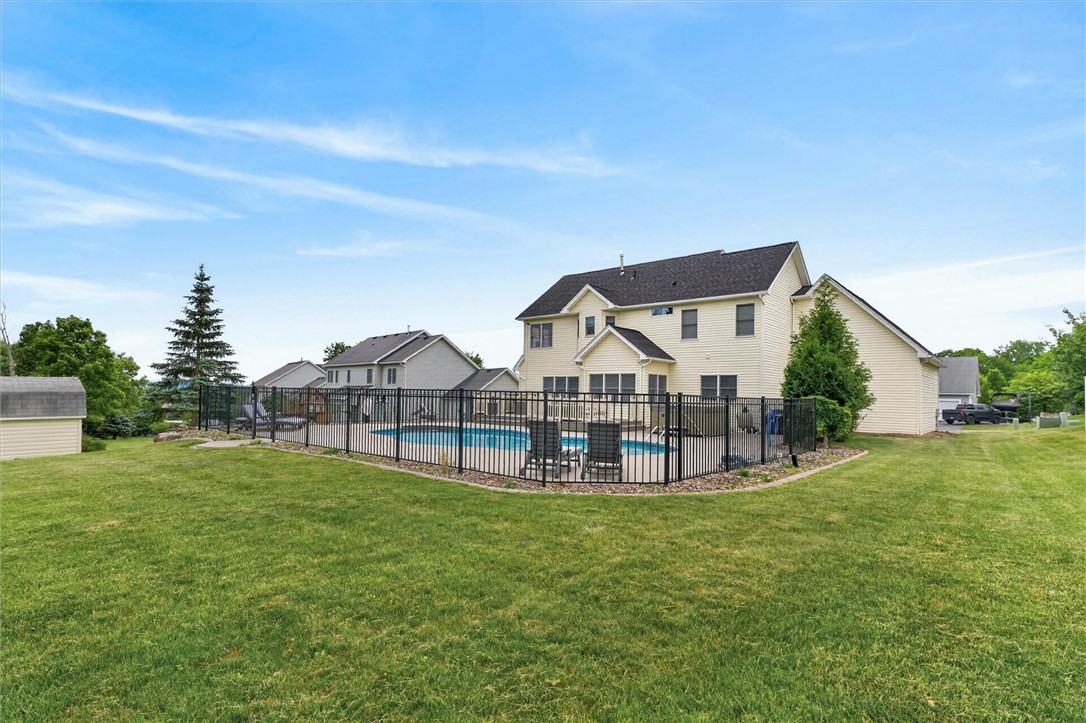 907 Taylor Rise Victor, NY 14564 - Photo 4 of 50