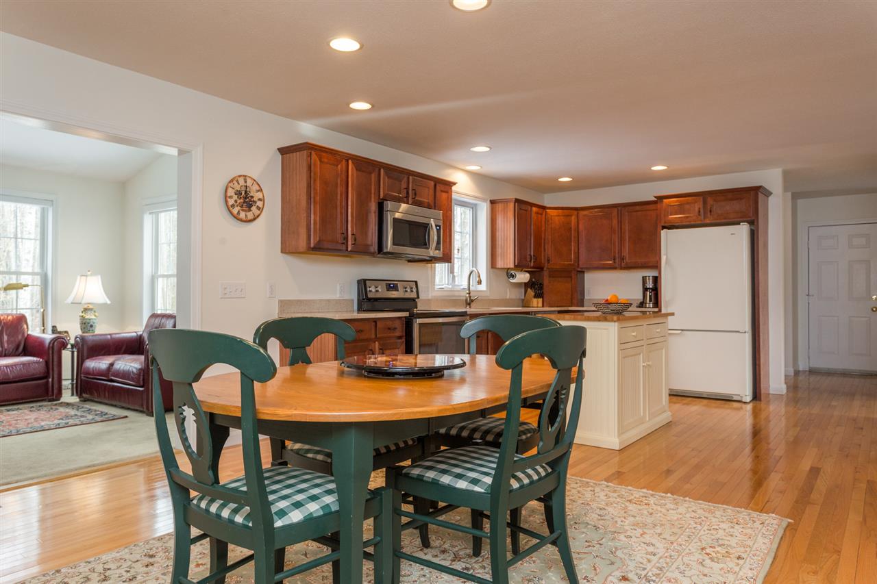 40 Francesca Way Nottingham, NH 03290 - Photo 12 of 36