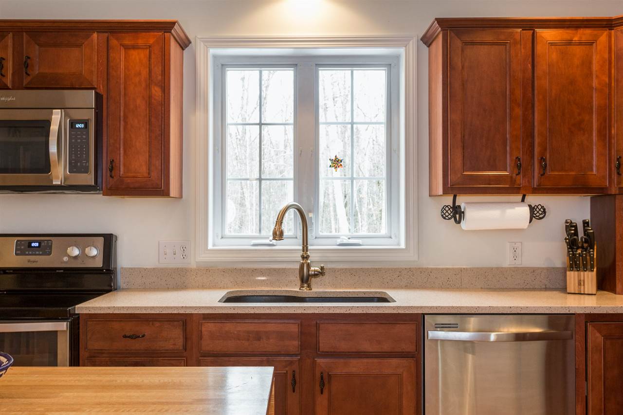 40 Francesca Way Nottingham, NH 03290 - Photo 10 of 36