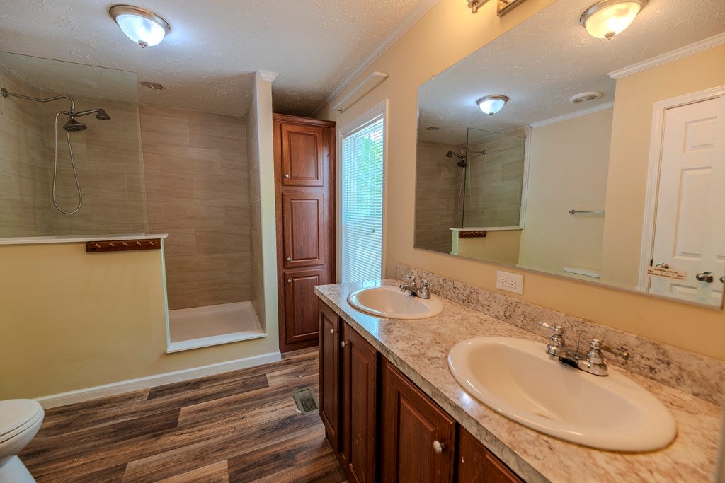 900 Kanawha Ridge Road Dugspur, VA 24325 - Photo 16 of 71 Gallery Image 16