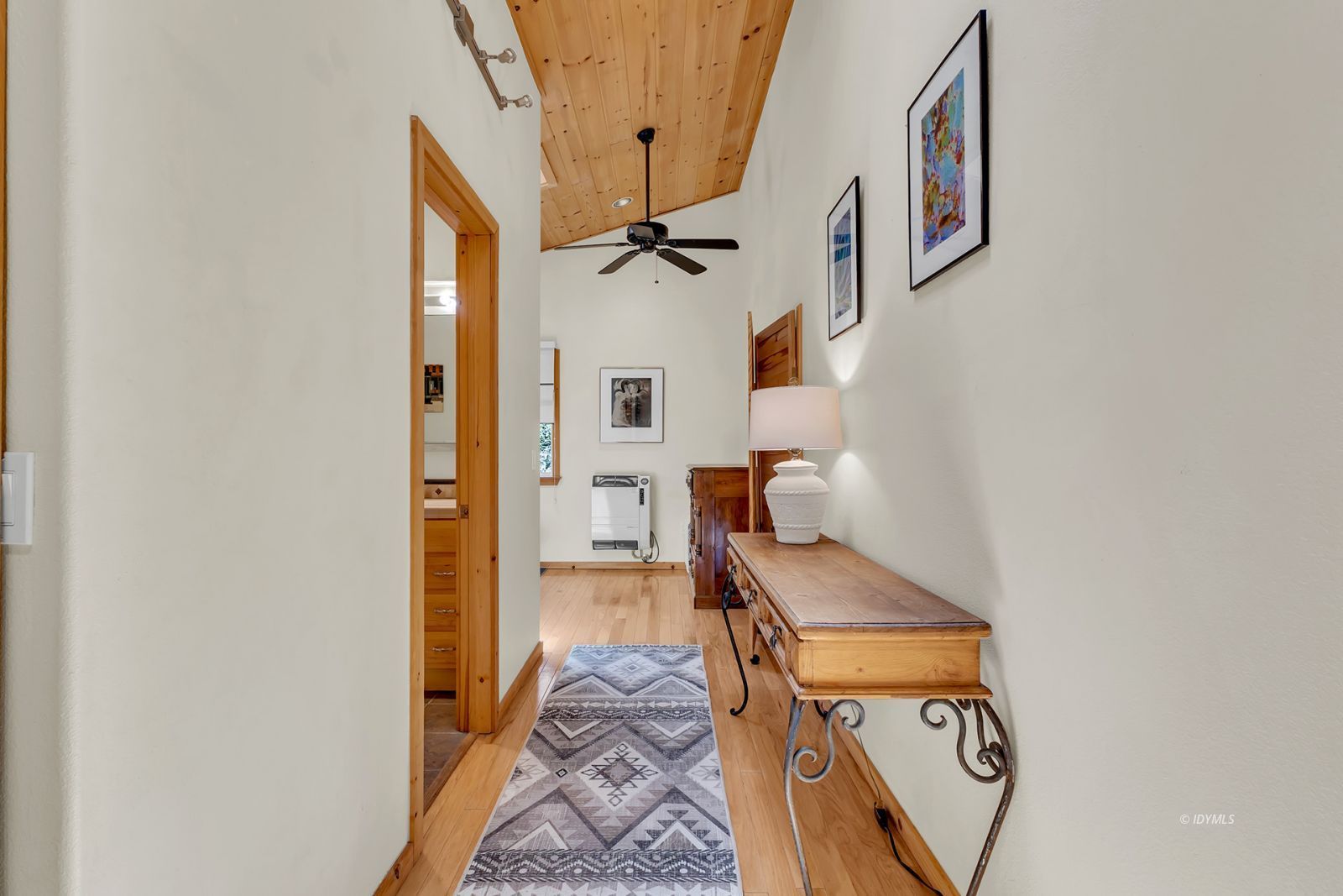 53560 Country Club Drive Idyllwild, CA 92549 - Photo 18 of 66 Untitled