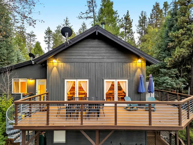 $569,000 | 53560 Country Club Drive, Idyllwild, CA 92549