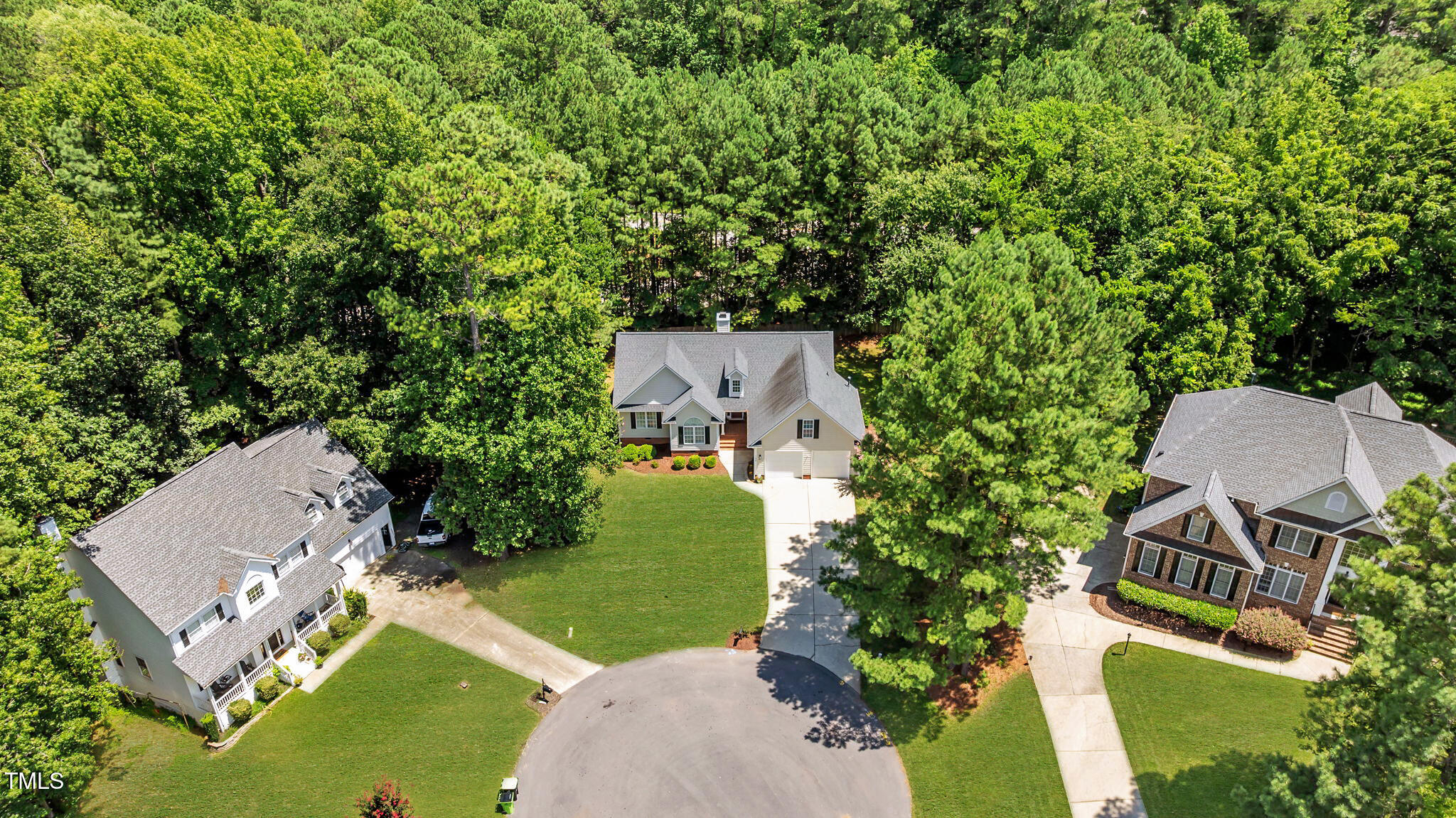 11924 Larka Court Raleigh, NC 27613 - Photo 2 of 44 Drone 4