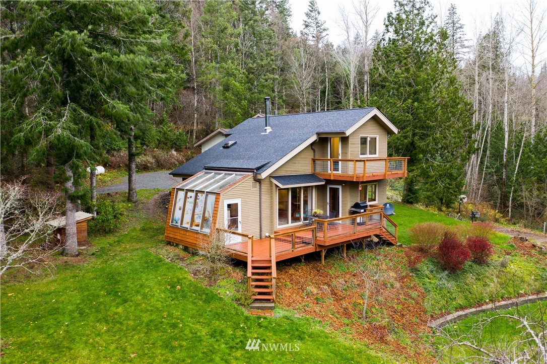 4675 South Pass Road Sumas, WA 98295 - Photo 1 of 25