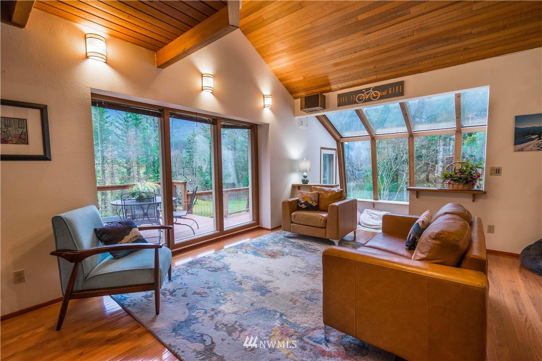 4675 South Pass Road Sumas, WA 98295 - Photo 8 of 25