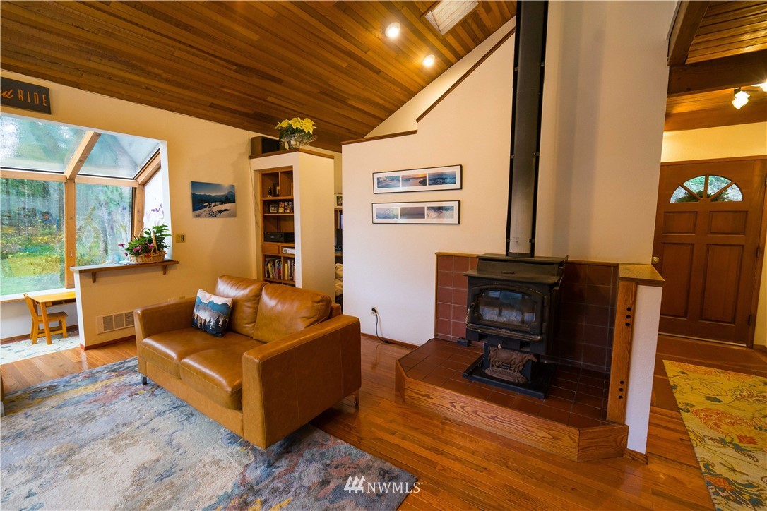 4675 South Pass Road Sumas, WA 98295 - Photo 9 of 25