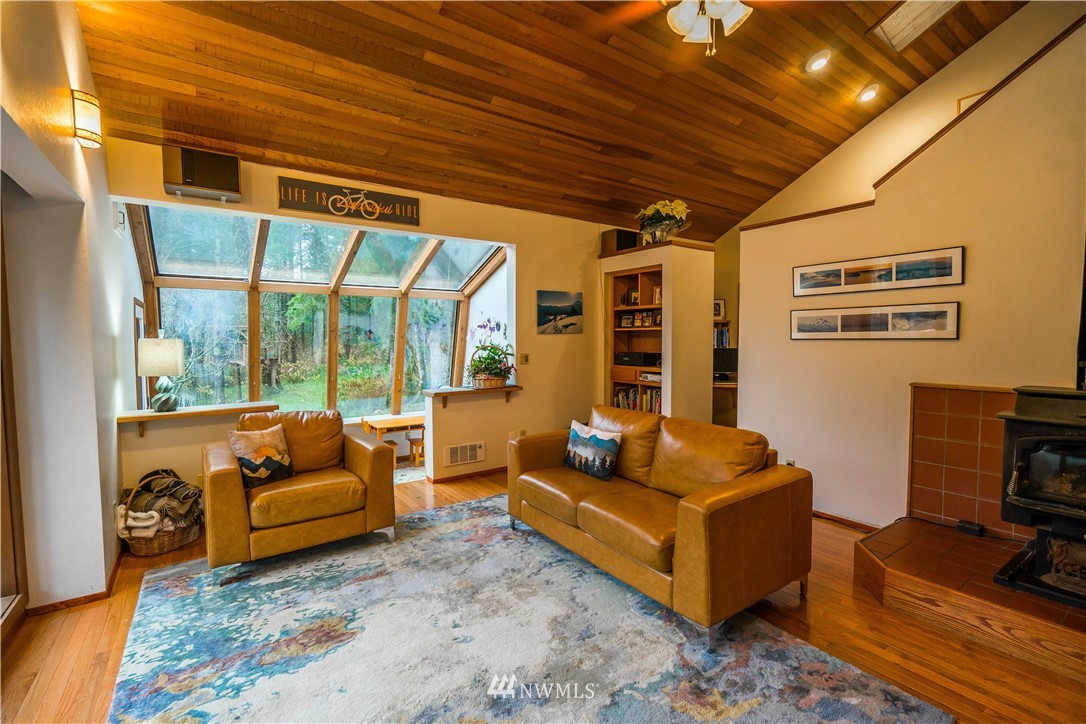 4675 South Pass Road Sumas, WA 98295 - Photo 10 of 25