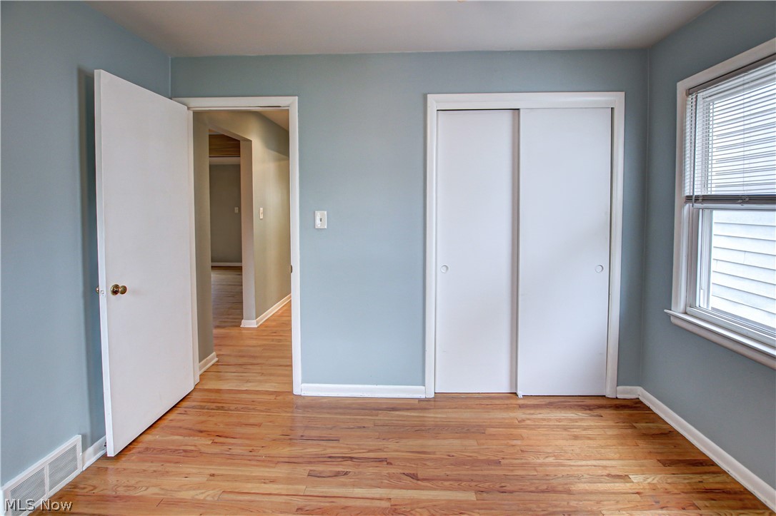 4230 Stonehaven Road Cleveland, OH 44121 - Photo 18 of 35