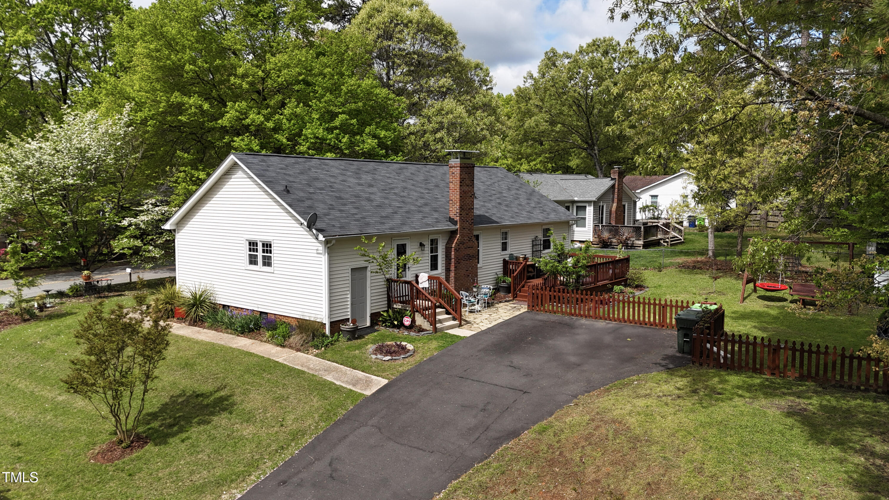 700 Sawmill Road Raleigh, NC 27615 - Photo 5 of 22 5