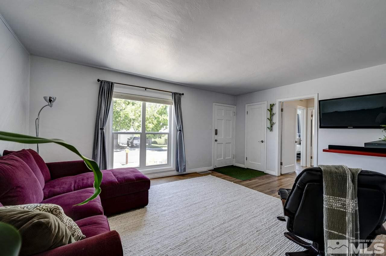 1655 Knox Avenue Reno, NV 89509 - Photo 6 of 40 Photo 6