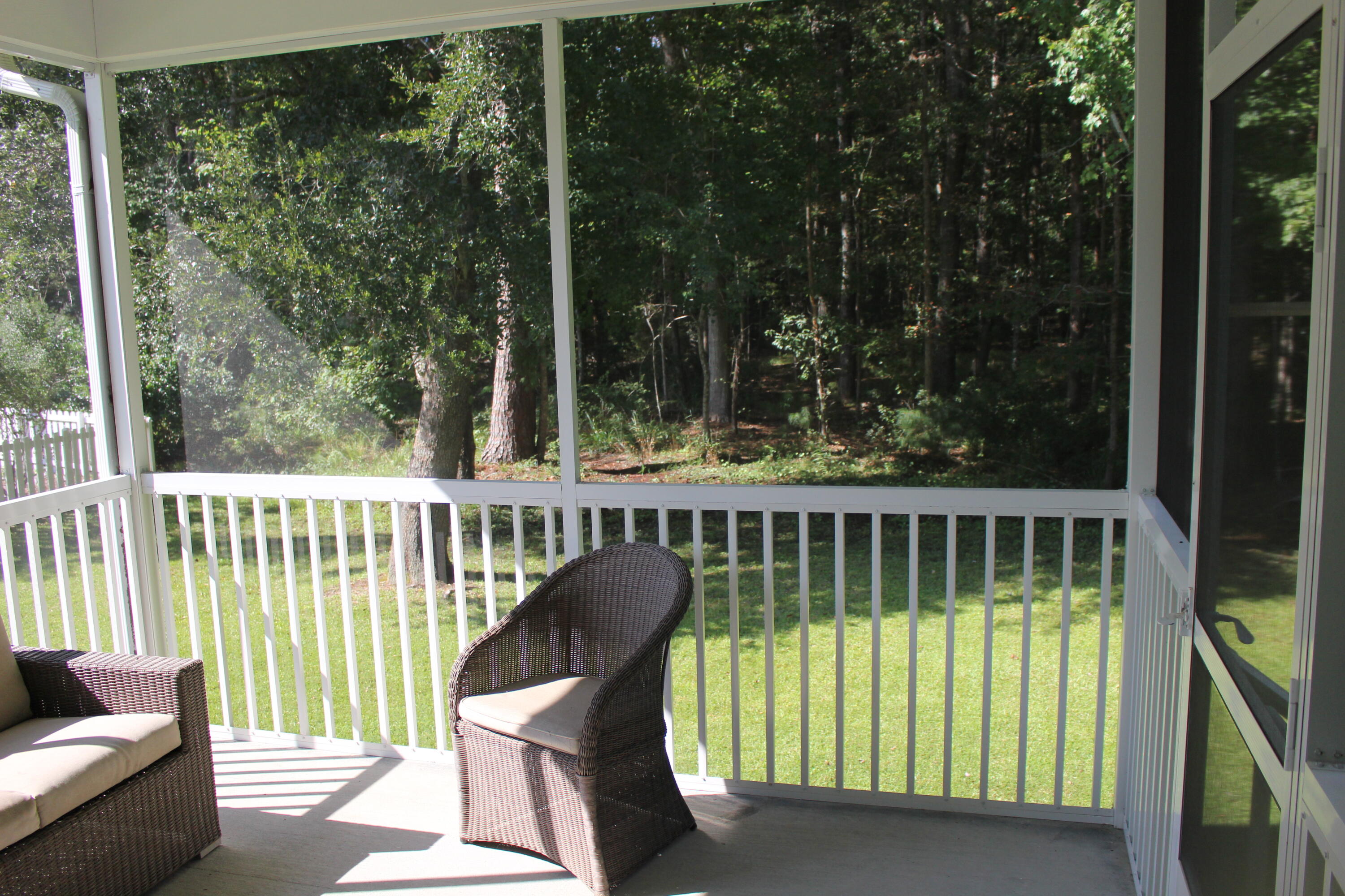 1000 Randy Kinard Lane Hanahan, SC 29410 - Photo 6 of 29 IMG_0031 (1)