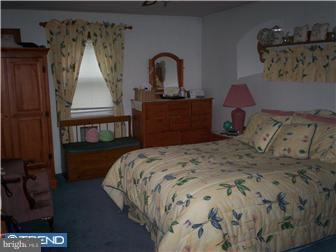 129 Blake Avenue Rockledge, PA 19046 - Photo 9 of 12 Bedroom - Main