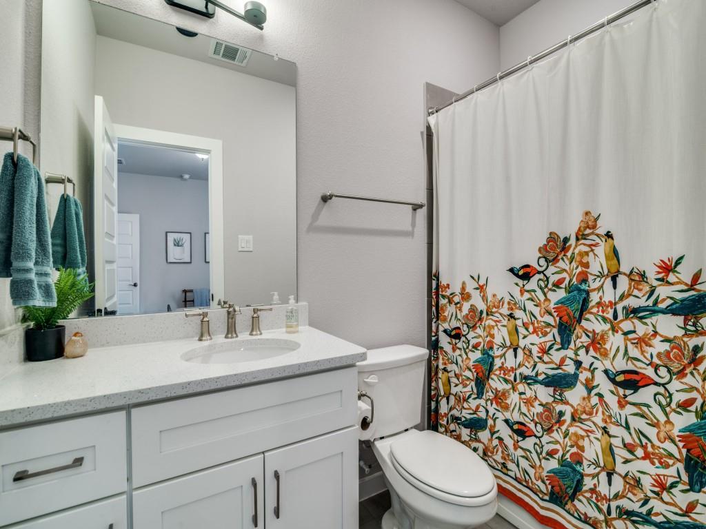 3305 Scotsman Road Sachse, TX 75048 - Photo 22 of 37 Bath #2 upstairs