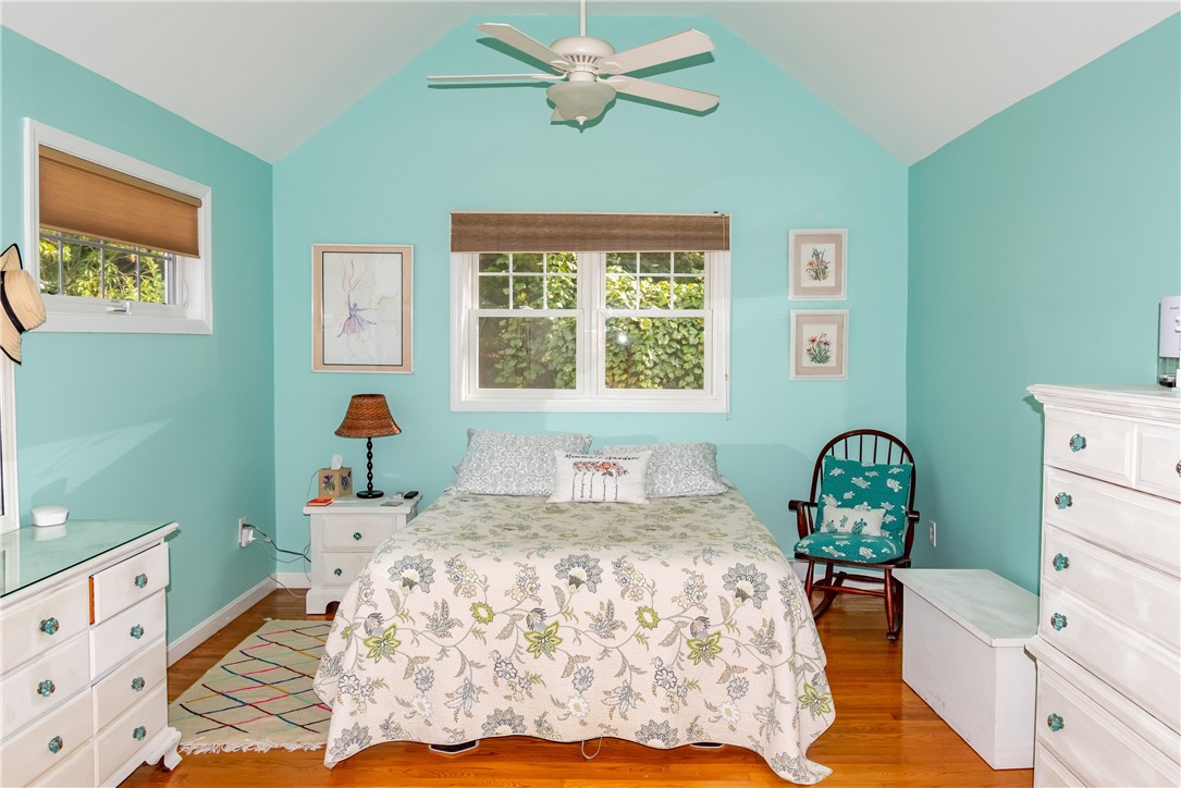 17 West Side Road South Kingstown, RI 02879 - Photo 25 of 49 Large room with Vaulted ceilings