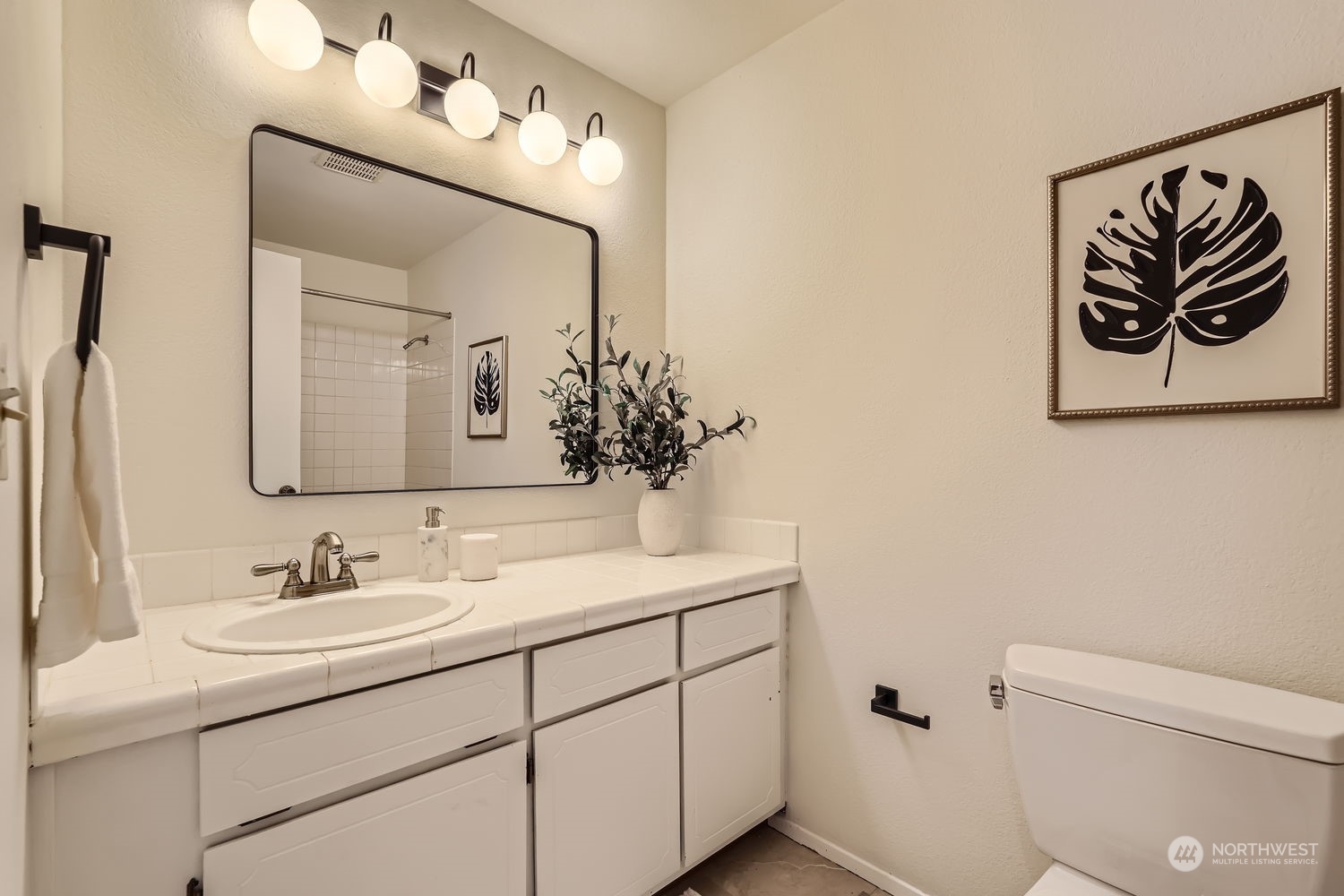 4107 Southwest Othello Street Seattle, WA 98136 - Photo 12 of 21 Gallery Image 12